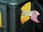 дополнительная дверца для подкидывания дров Печь-камин с варочной поверхностью Hark Winston